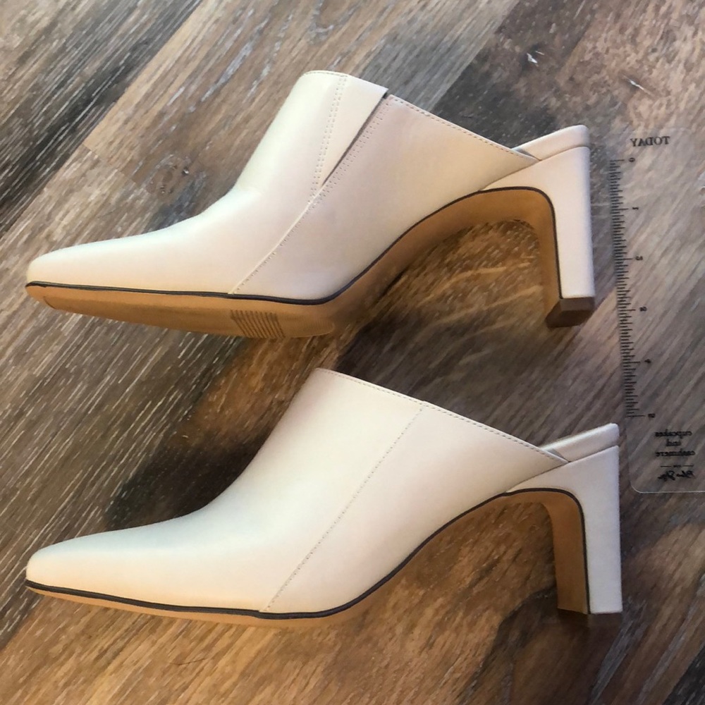 Leather Heeled Mule